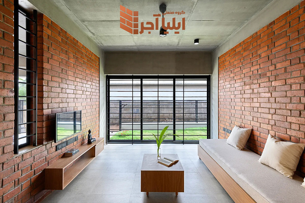 مجموعه ایلیا آجر فروش آجر نما و نسوز را در شهر بوشهر بصورت اینترنتی انجام می دهد.